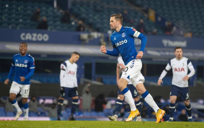 替补球员的 替补球员的